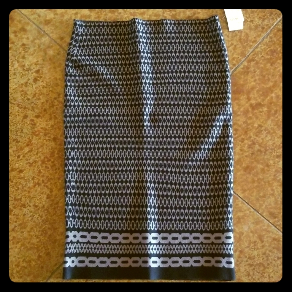 NWT Pencil skirt
